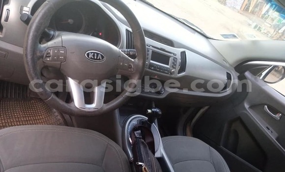 Acheter Occasion Voiture Kia Sportage Blanc à Lomé, Togo Acheter Occasion Voiture Kia Sportage Blanc à Lomé, Togo