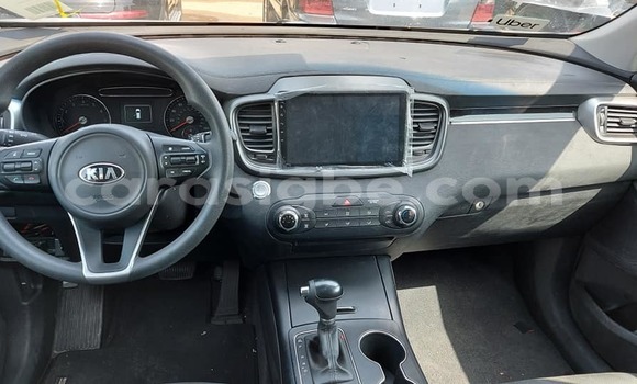 Acheter Occasion Voiture Kia Sportage Blanc à Lomé, Togo Acheter Occasion Voiture Kia Sportage Blanc à Lomé, Togo