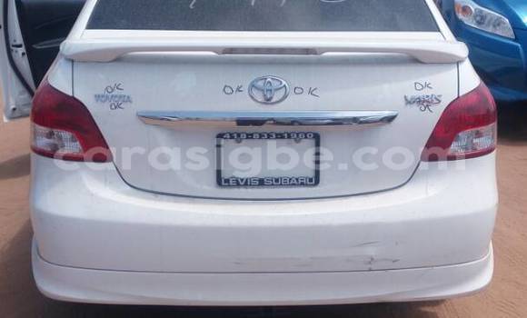 Buy Used Toyota Yaris White Car in Lome in Togo Buy Used Toyota Yaris White Car in Lome in Togo