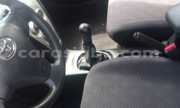 Buy Used Toyota Yaris White Car in Lome in Togo Buy Used Toyota Yaris White Car in Lome in Togo