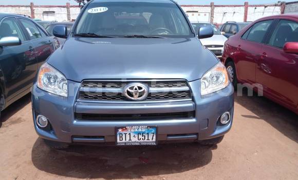 Buy Used Toyota RAV4 Silver Car in Lome in Togo Buy Used Toyota RAV4 Silver Car in Lome in Togo