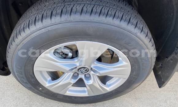 Acheter Import Voiture Toyota RAV4 Gris à Adawlato, Togo Acheter Import Voiture Toyota RAV4 Gris à Adawlato, Togo