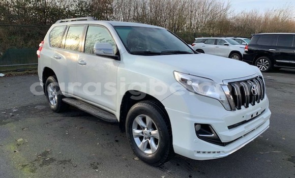 Buy Import Toyota Land Cruiser Prado White Car in Lome in Maritime Buy Import Toyota Land Cruiser Prado White Car in Lome in Maritime