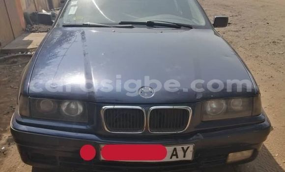 Buy Used BMW 3–Series Blue Car in Lome in Togo Buy Used BMW 3–Series Blue Car in Lome in Togo