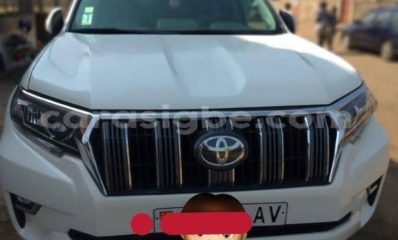Buy Used Toyota Land Cruiser Prado White Car in Lome in Togo Buy Used Toyota Land Cruiser Prado White Car in Lome in Togo