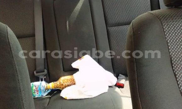 Buy Used Toyota Avensis Beige Car in Lome in Togo Buy Used Toyota Avensis Beige Car in Lome in Togo