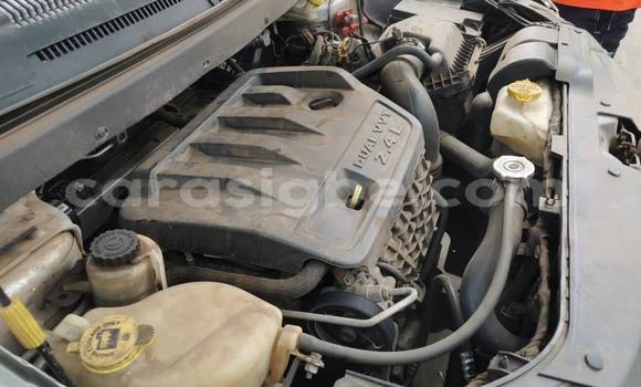 Buy Used Dodge Journey Silver Car in Lome in Togo Buy Used Dodge Journey Silver Car in Lome in Togo