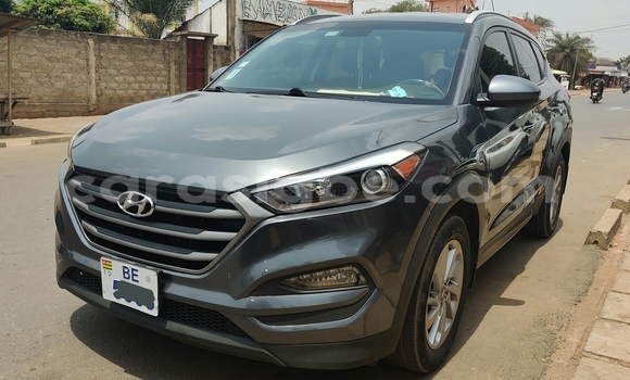 Acheter Import Voiture Hyundai Tucson Marron à Lomé, Togo Acheter Import Voiture Hyundai Tucson Marron à Lomé, Togo