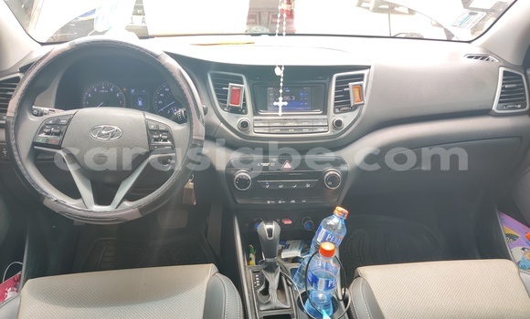 Acheter Import Voiture Hyundai Tucson Marron à Lomé, Togo Acheter Import Voiture Hyundai Tucson Marron à Lomé, Togo