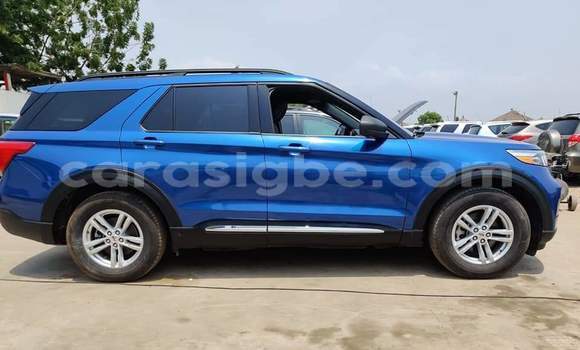Buy New Ford Explorer Blue Car in Lome in Togo Buy New Ford Explorer Blue Car in Lome in Togo