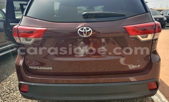 Buy Import Toyota Highlander Other Car in Lome in Togo Buy Import Toyota Highlander Other Car in Lome in Togo
