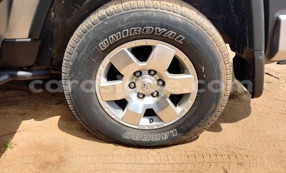 Buy Import Toyota FJ Cruiser Silver Car in Lome in Togo Buy Import Toyota FJ Cruiser Silver Car in Lome in Togo
