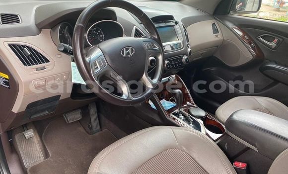Buy Used Hyundai Tucson Black Car in Lome in Togo Buy Used Hyundai Tucson Black Car in Lome in Togo