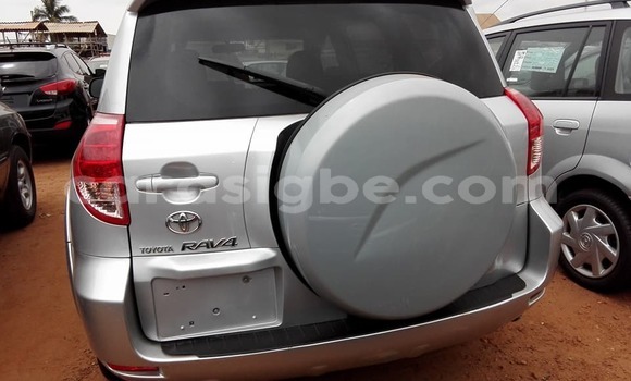 Buy Used Toyota RAV4 Silver Car in Lome in Togo Buy Used Toyota RAV4 Silver Car in Lome in Togo