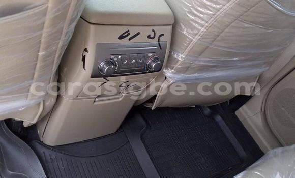 Buy Used Toyota Highlander White Car in Lome in Togo Buy Used Toyota Highlander White Car in Lome in Togo