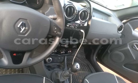 Buy New Renault Duster Brown Car in Lome in Togo Buy New Renault Duster Brown Car in Lome in Togo