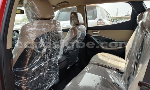Buy Used Hyundai Santa Fe Red Car in Adawlato in Togo Buy Used Hyundai Santa Fe Red Car in Adawlato in Togo