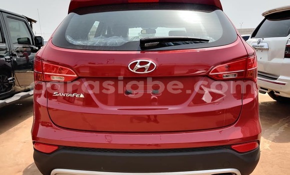 Buy Used Hyundai Santa Fe Red Car in Adawlato in Togo Buy Used Hyundai Santa Fe Red Car in Adawlato in Togo