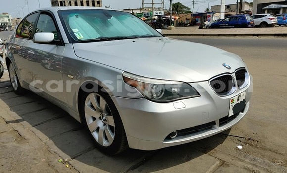 Acheter Occasion Voiture BMW 5–Series Gris à Adawlato, Togo