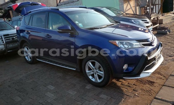 Buy Used Toyota RAV4 Blue Car in Lome in Togo Buy Used Toyota RAV4 Blue Car in Lome in Togo