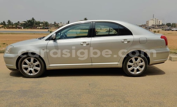 Buy Used Toyota Avensis Silver Car in Adawlato in Togo Buy Used Toyota Avensis Silver Car in Adawlato in Togo