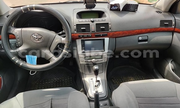 Buy Used Toyota Avensis Silver Car in Adawlato in Togo Buy Used Toyota Avensis Silver Car in Adawlato in Togo