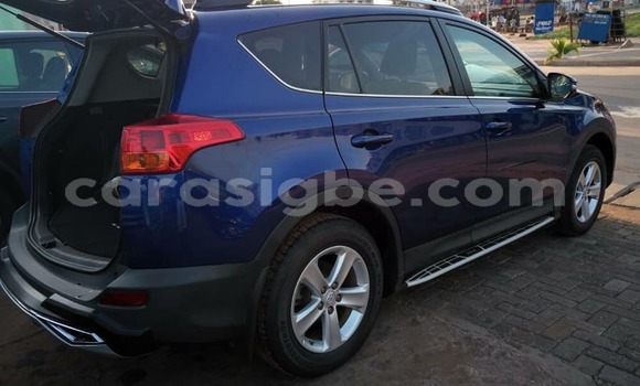 Buy Used Toyota RAV4 Blue Car in Lome in Togo Buy Used Toyota RAV4 Blue Car in Lome in Togo