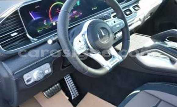 Acheter Neuf Voiture Mercedes‒Benz GLE Blanc à Lomé, Togo Acheter Neuf Voiture Mercedes‒Benz GLE Blanc à Lomé, Togo
