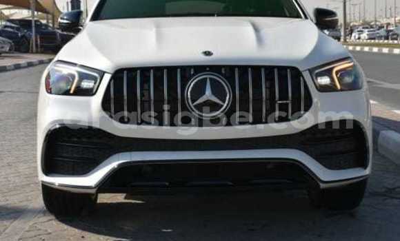 Acheter Neuf Voiture Mercedes‒Benz GLE Blanc à Lomé, Togo Acheter Neuf Voiture Mercedes‒Benz GLE Blanc à Lomé, Togo