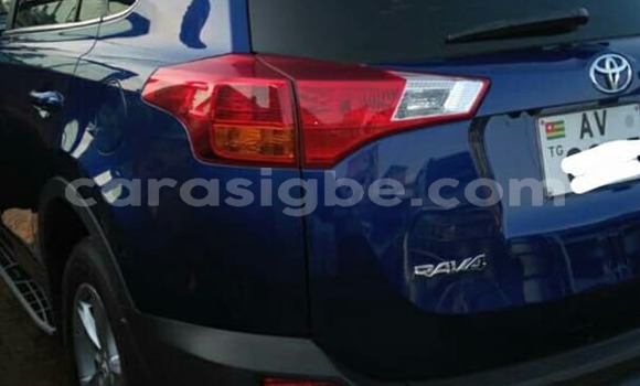 Buy Used Toyota RAV4 Blue Car in Lome in Togo Buy Used Toyota RAV4 Blue Car in Lome in Togo