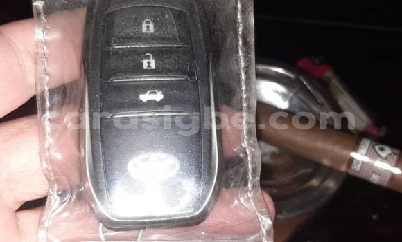 Acheter Occasion Voiture Toyota Land Cruiser Noir à Lomé, Togo Acheter Occasion Voiture Toyota Land Cruiser Noir à Lomé, Togo