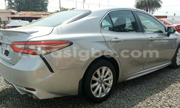 Buy Used Toyota Camry Silver Car in Adawlato in Togo Buy Used Toyota Camry Silver Car in Adawlato in Togo