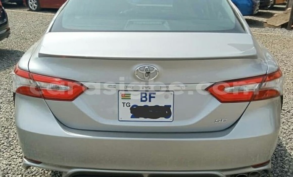 Buy Used Toyota Camry Silver Car in Adawlato in Togo Buy Used Toyota Camry Silver Car in Adawlato in Togo