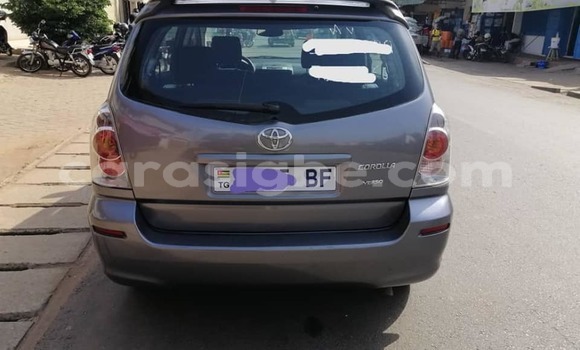 Buy Used Toyota Corolla Verso Other Car in Adawlato in Togo Buy Used Toyota Corolla Verso Other Car in Adawlato in Togo