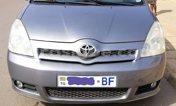 Buy Used Toyota Corolla Verso Other Car in Adawlato in Togo Buy Used Toyota Corolla Verso Other Car in Adawlato in Togo