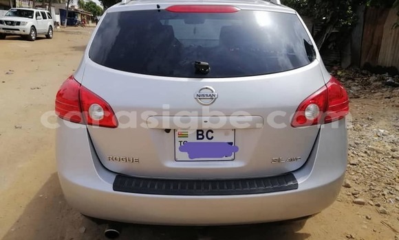 Buy Used Nissan Rogue Silver Car in Adawlato in Togo Buy Used Nissan Rogue Silver Car in Adawlato in Togo