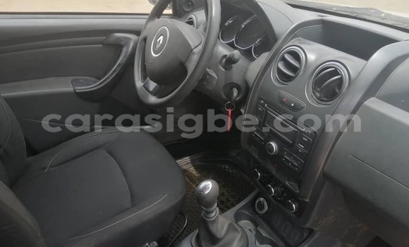 Buy Used Renault Duster Silver Car in Adawlato in Togo Buy Used Renault Duster Silver Car in Adawlato in Togo
