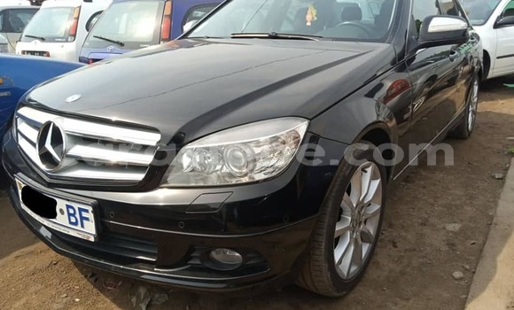 Acheter Occasion Voiture Mercedes‒Benz C–Class Gris à Adawlato, Togo Acheter Occasion Voiture Mercedes‒Benz C–Class Gris à Adawlato, Togo