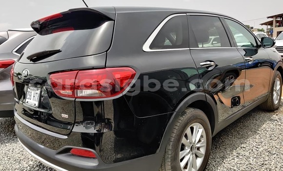 Buy Used Kia Sorento Black Car in Adawlato in Togo Buy Used Kia Sorento Black Car in Adawlato in Togo