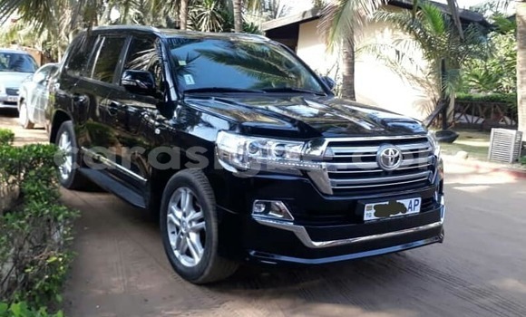 Buy Used Toyota Land Cruiser Black Car in Adawlato in Togo Buy Used Toyota Land Cruiser Black Car in Adawlato in Togo