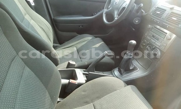 Buy Used Toyota Avensis Blue Car in Adawlato in Togo Buy Used Toyota Avensis Blue Car in Adawlato in Togo