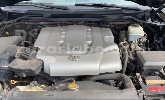 Buy Used Toyota Land Cruiser Black Car in Adawlato in Togo Buy Used Toyota Land Cruiser Black Car in Adawlato in Togo