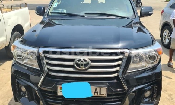 Buy Used Toyota Land Cruiser Black Car in Adawlato in Togo Buy Used Toyota Land Cruiser Black Car in Adawlato in Togo