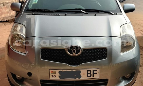 Buy Used Toyota Yaris Silver Car in Adawlato in Togo Buy Used Toyota Yaris Silver Car in Adawlato in Togo