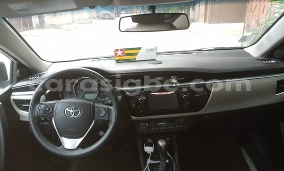 Buy Used Toyota Corolla White Car in Adawlato in Togo Buy Used Toyota Corolla White Car in Adawlato in Togo