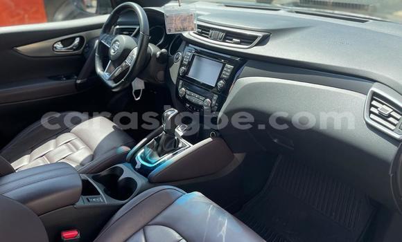 Buy New Nissan Qashqai Brown Car in Lome in Togo Buy New Nissan Qashqai Brown Car in Lome in Togo