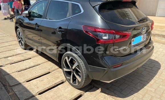 Buy New Nissan Qashqai Brown Car in Lome in Togo Buy New Nissan Qashqai Brown Car in Lome in Togo
