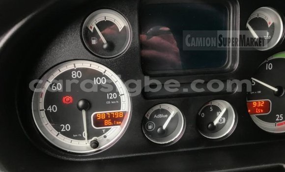 Acheter Import Utilitaire DAF CF Blanc à Lomé, Togo Acheter Import Utilitaire DAF CF Blanc à Lomé, Togo