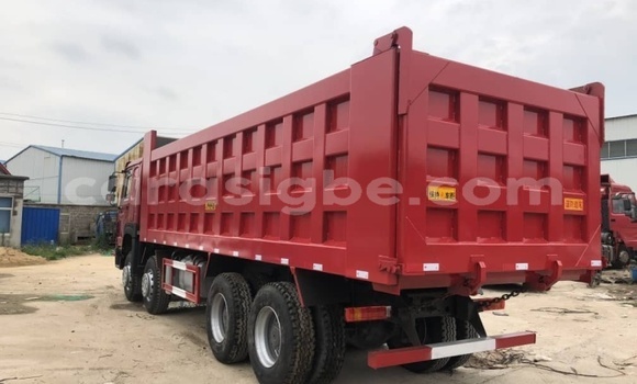Acheter Occasion Utilitaire Iveco Cargo Rouge à Lomé, Maritime Acheter Occasion Utilitaire Iveco Cargo Rouge à Lomé, Maritime