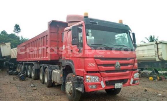 Acheter Occasion Utilitaire Iveco Cargo Rouge à Lomé, Maritime Acheter Occasion Utilitaire Iveco Cargo Rouge à Lomé, Maritime
